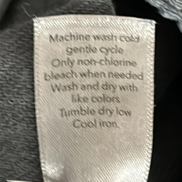 Athleta Farallon Jogger Pant in Charcoal Grey - Size 2 - Picture 10 of 11